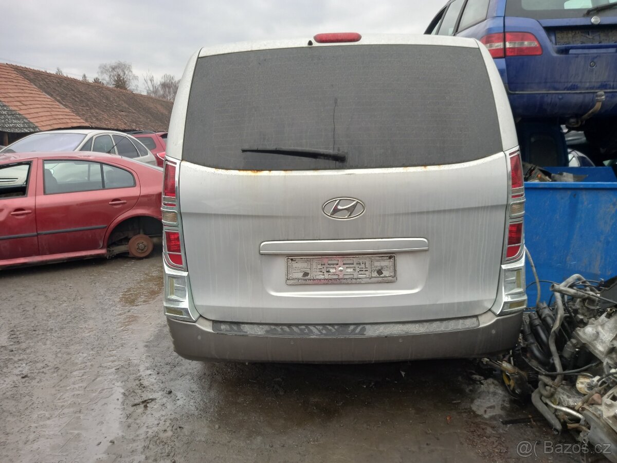 Hyundai H-1 R.V 2010 - 9