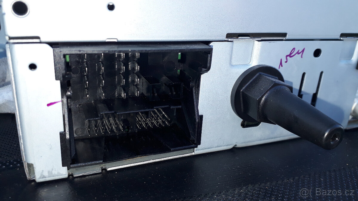 Autorádio Sony MP3 Ford Focus, C-max - 9