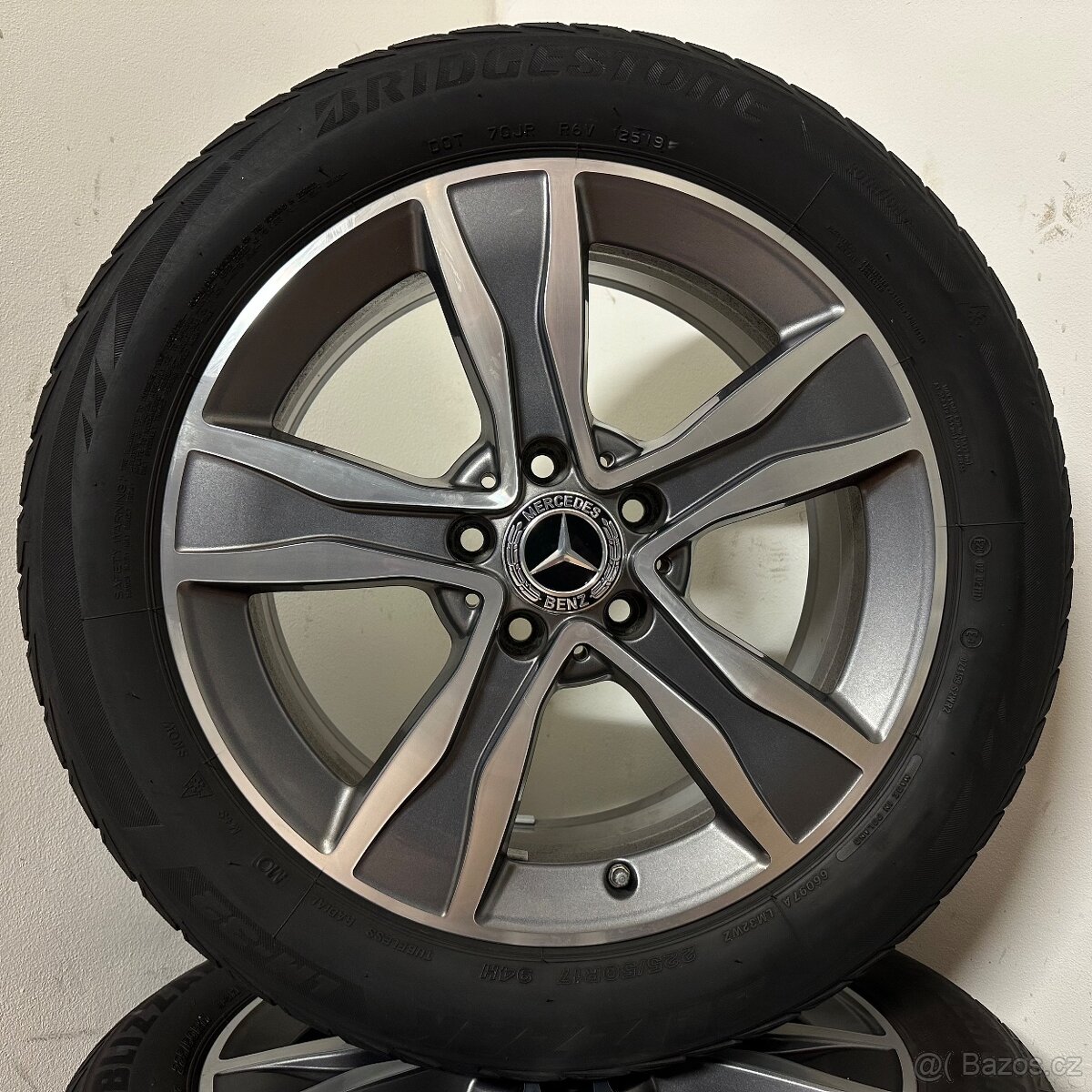 MERCEDES C W205 5x112 R17 ET48.5+ZIMNÍ 225/50R17 - 9
