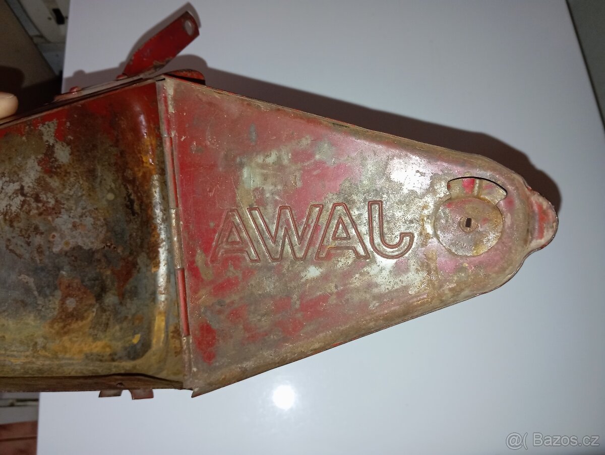 Prodám nádhernou schránku naradí na Jawa 175 Villiers - 9