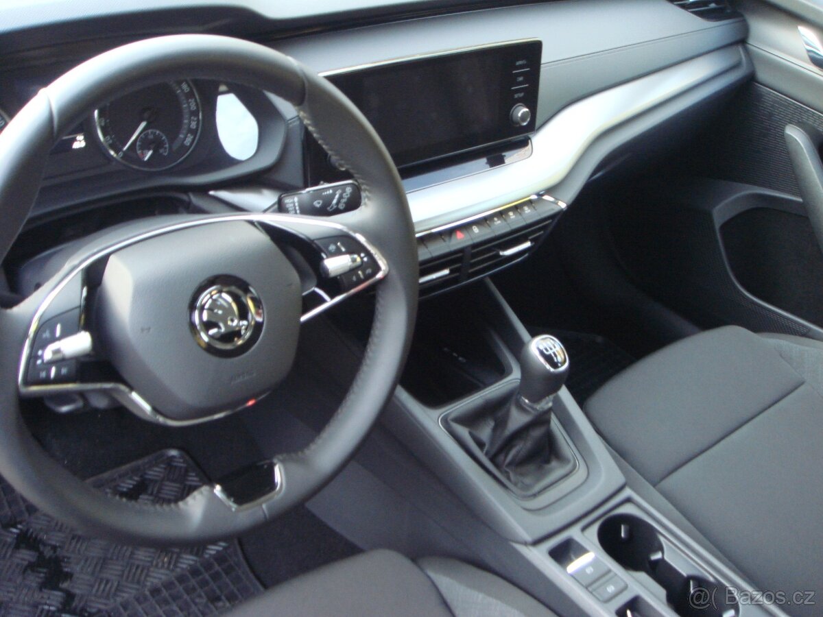 Škoda Octavia IV combi 1.0tsi 81kw 2023 10500 km DPH - 9