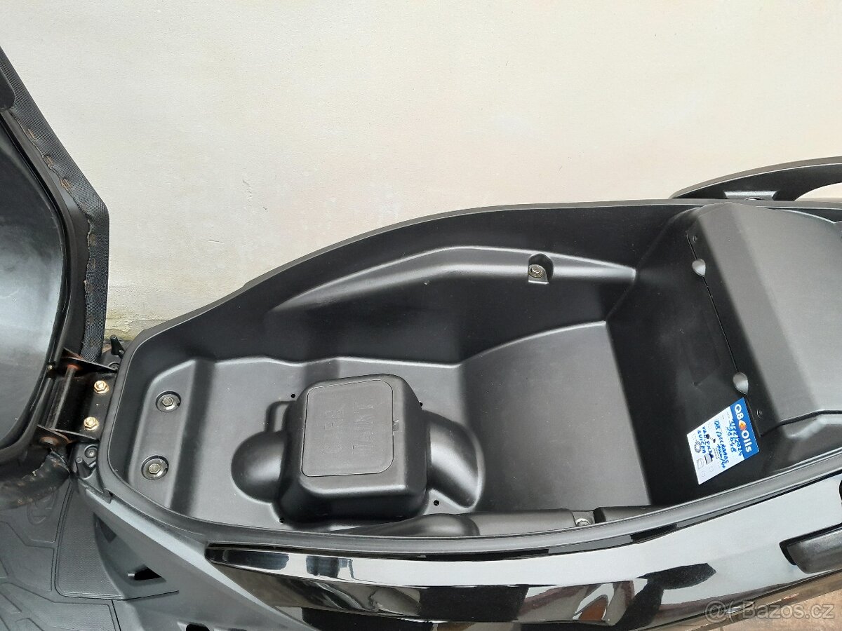 Kymco Agility 16+ 125, 2015, po servisu, ZIMNÍ CENA - 9