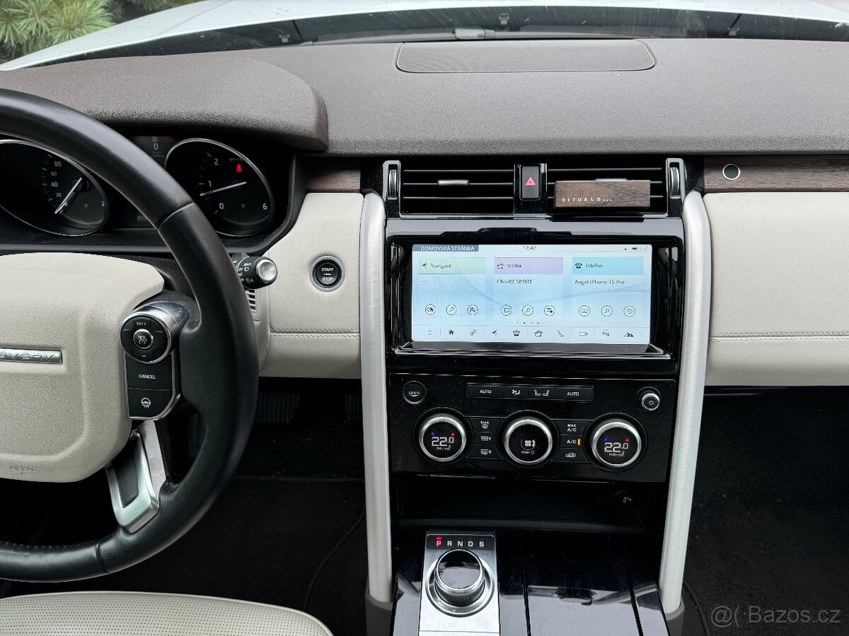 LAND ROVER Discovery 3,0 TDV6 HSE - 9