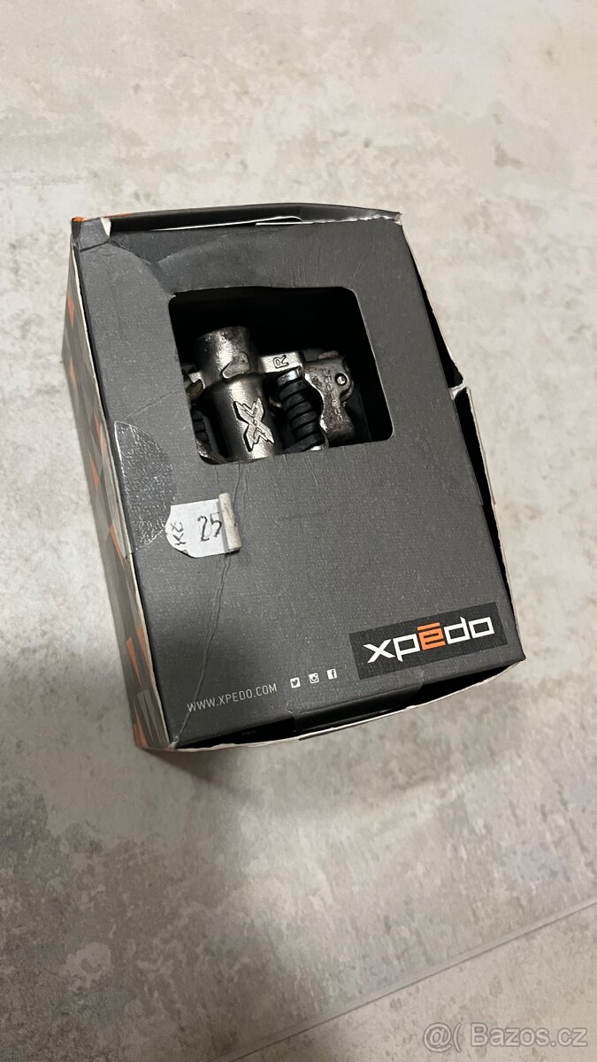 Nášlapné pedály - 9