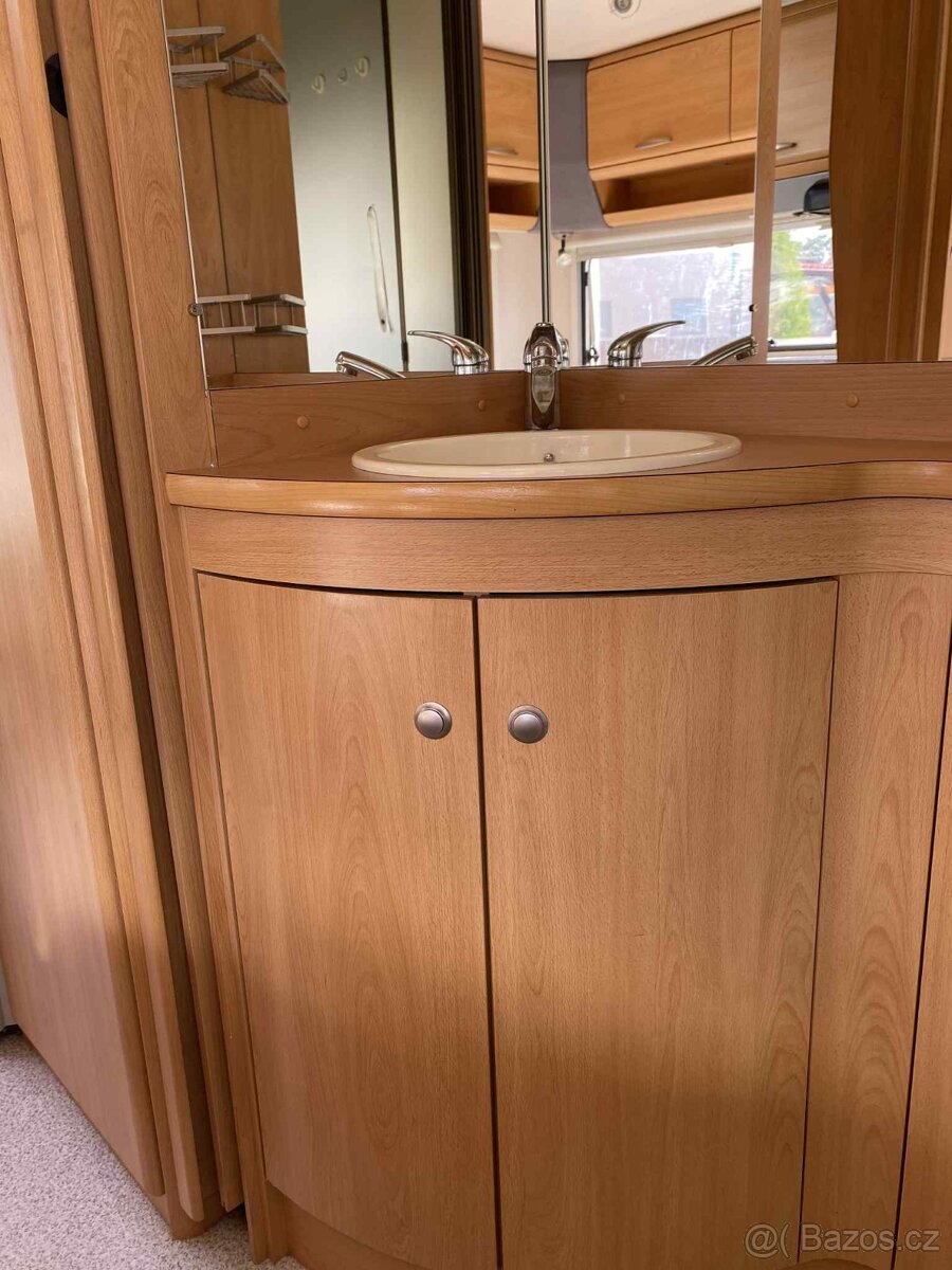 Knaus Sudwind 500 / 100 km/h/ Francouzská postel - 9