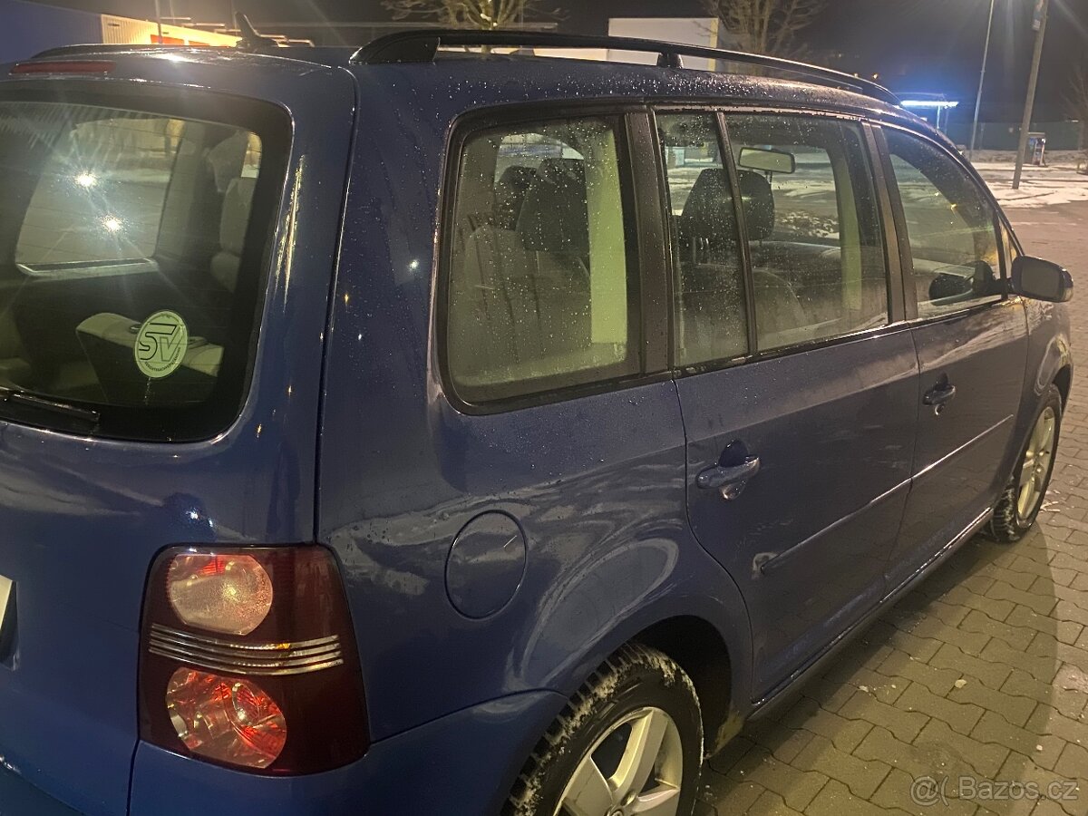 Prodám Volkswagen Touran 1T2 7 Míst. - 9