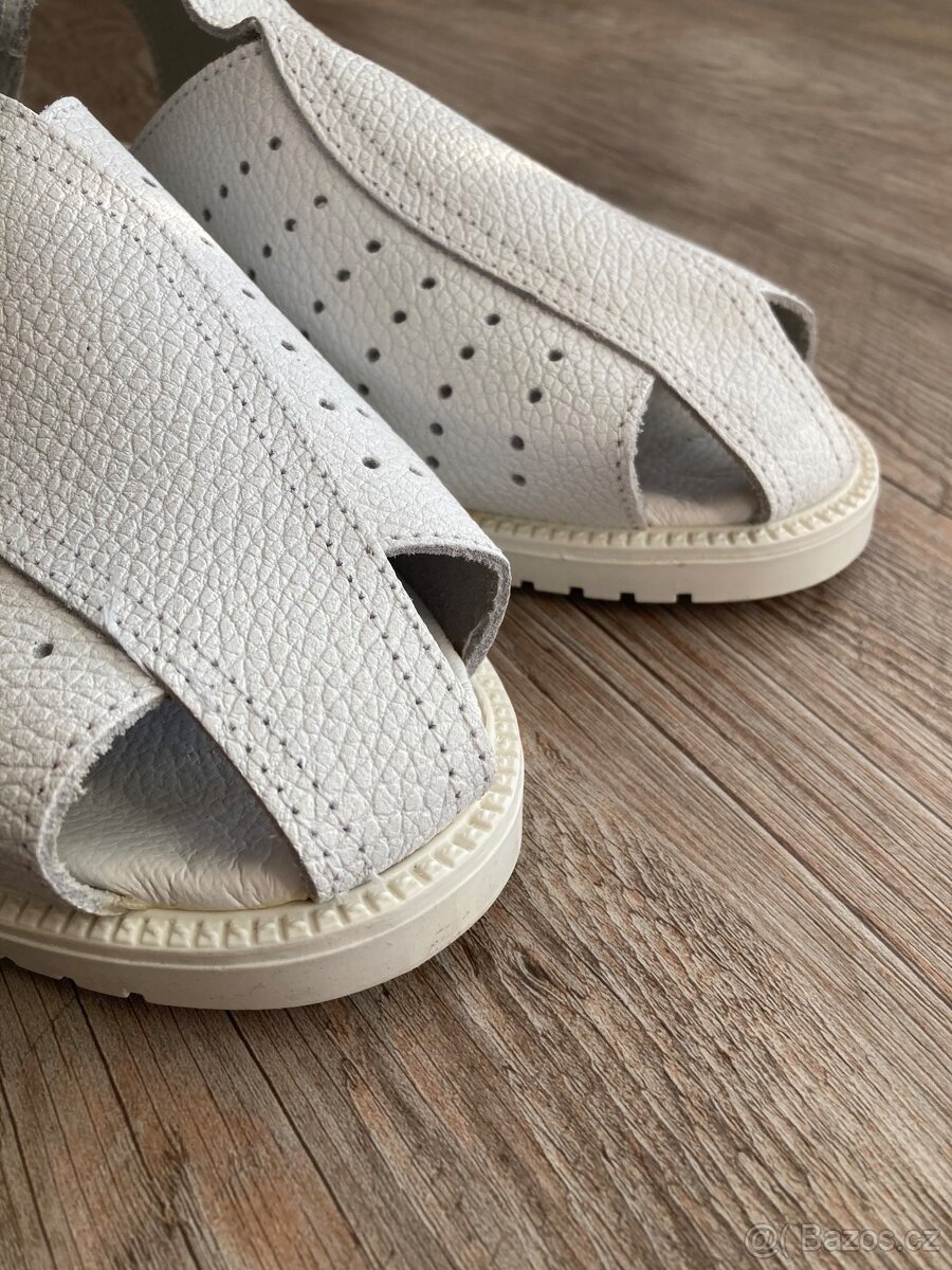 Pracovní / zdravotní obuv - 9