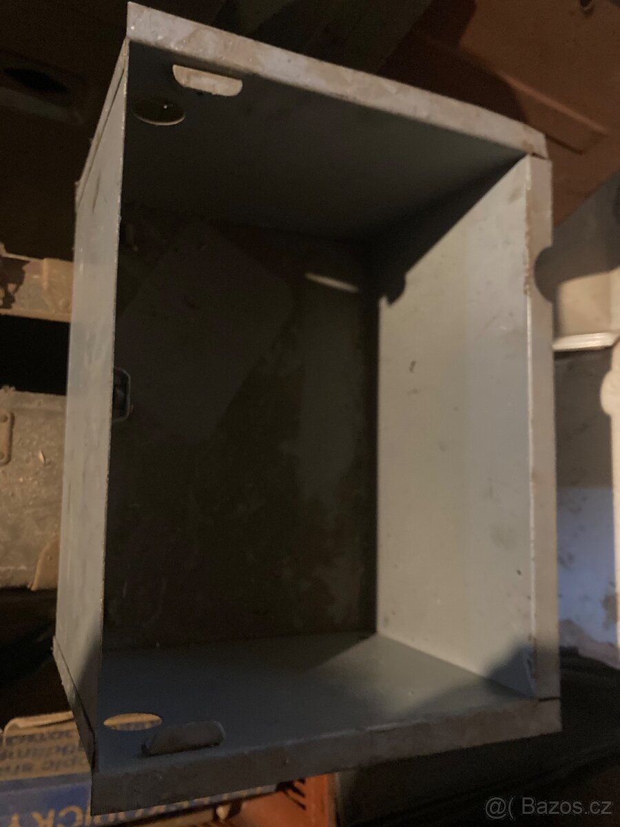 Škoda 1203 TAZ 1500 podlaha - 9