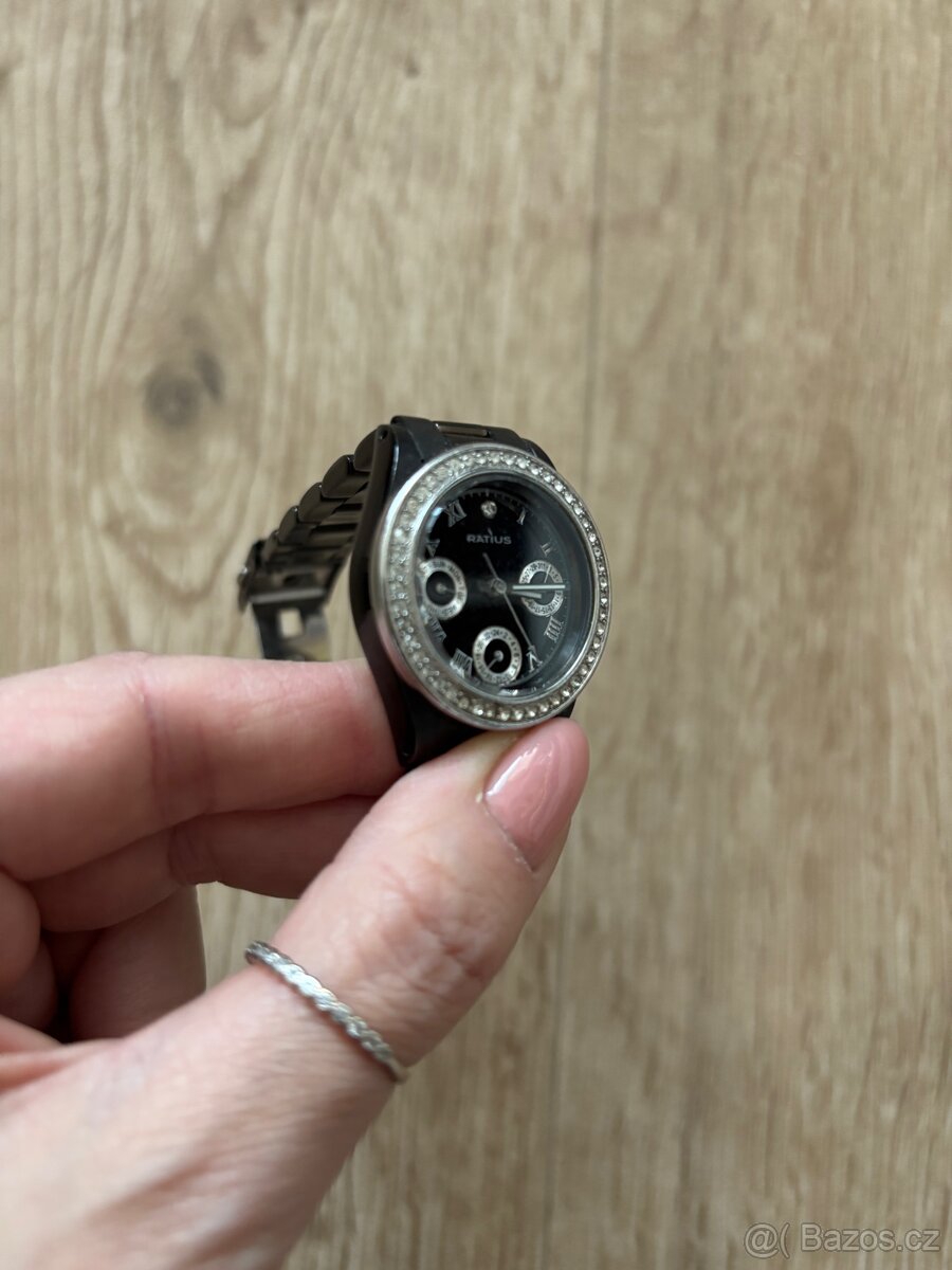 Dámské hodinky Ratius - 9