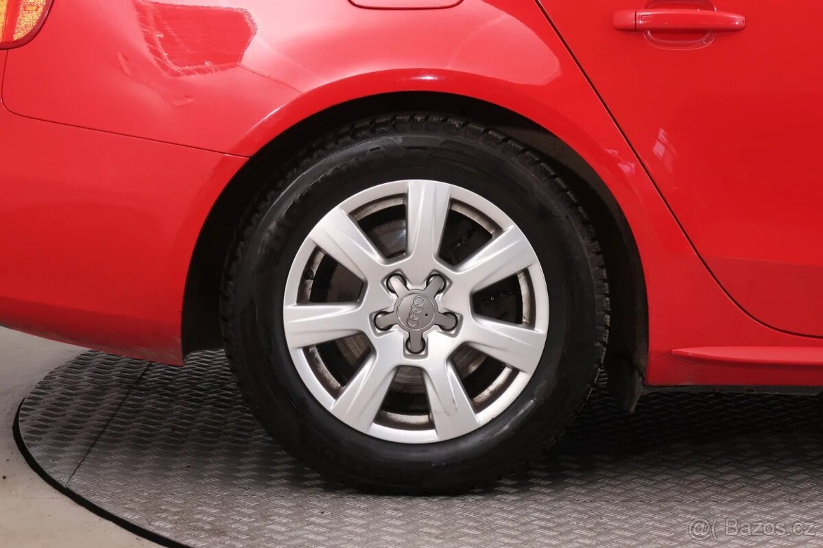 Audi A4 2009 2.0 TDI Combi - 9