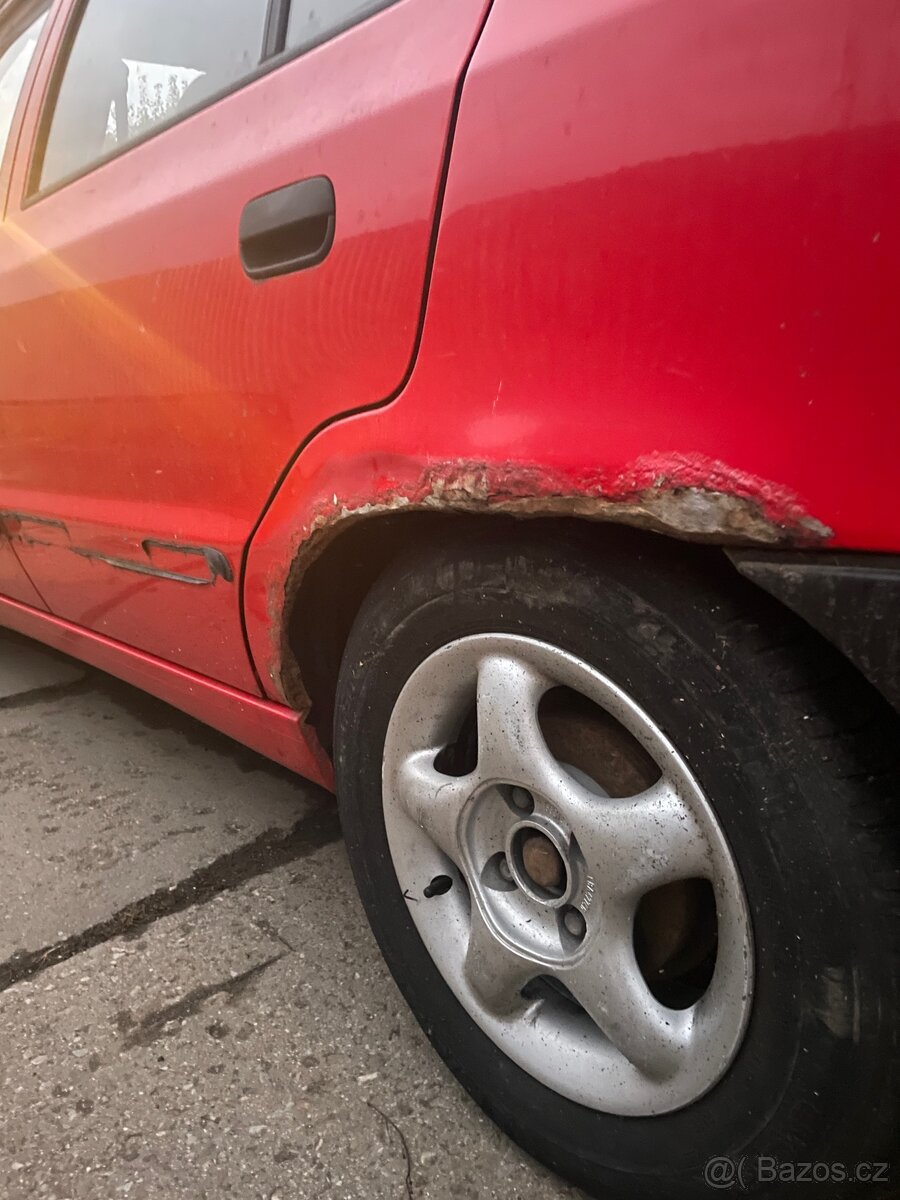 Škoda felicia combi LX 1.6 - 9