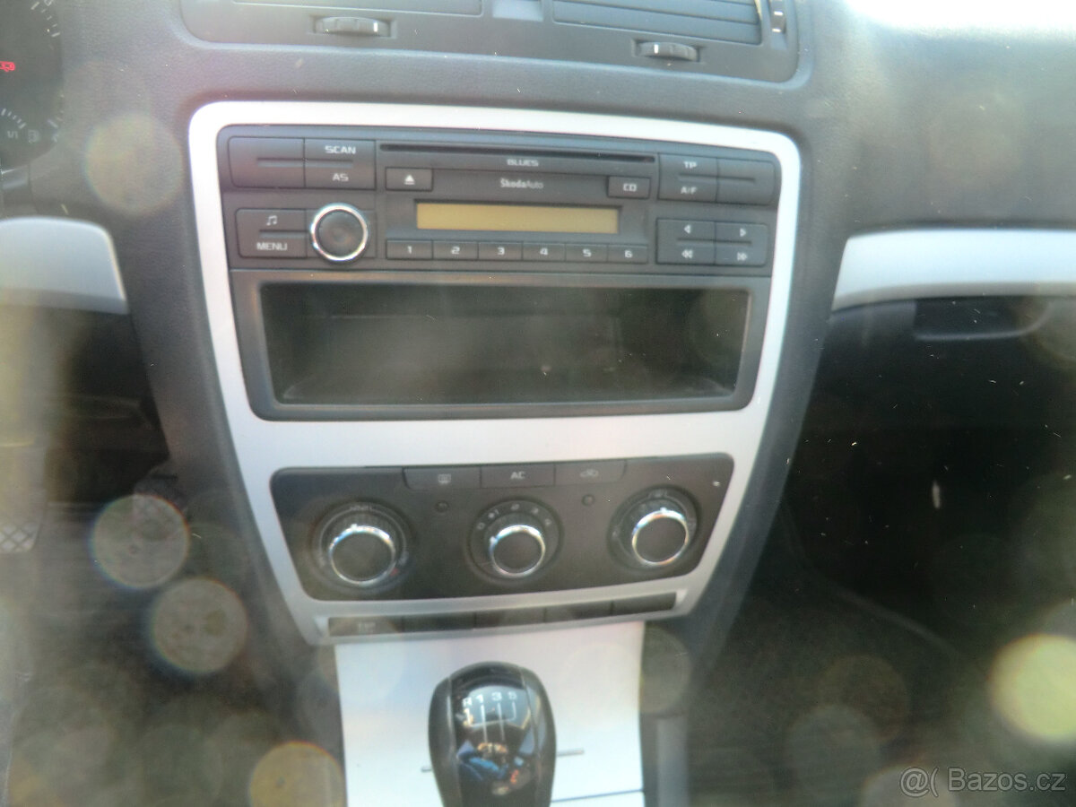 Škoda Octavia, 1.9TDI 77kW KLIMA NOVÉ ROZVODY - 9