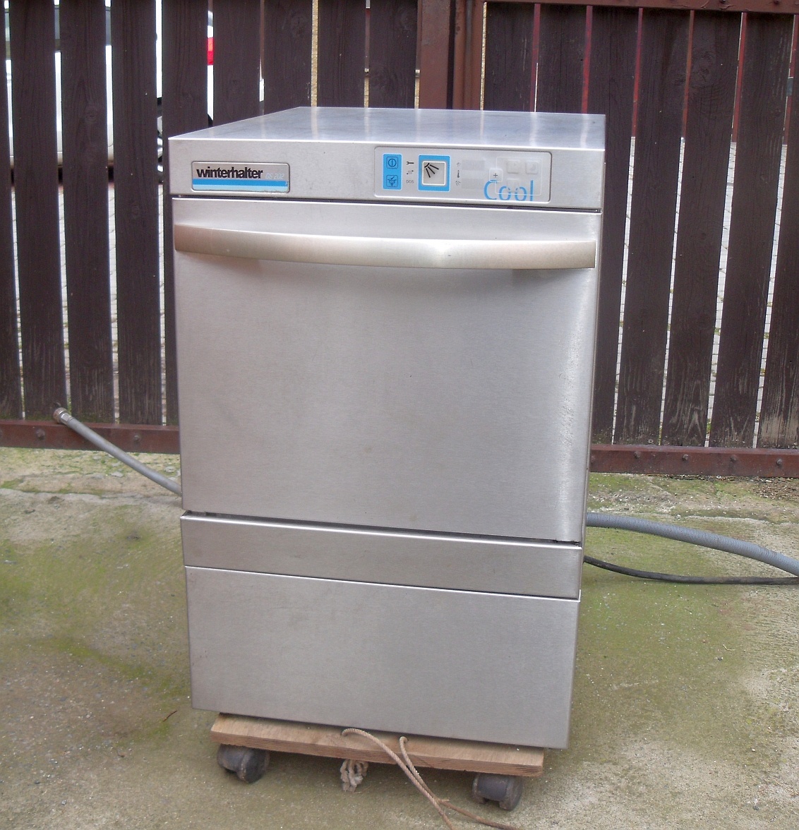 Myčka. Výrobník ledu. Barovou myčku. - 9