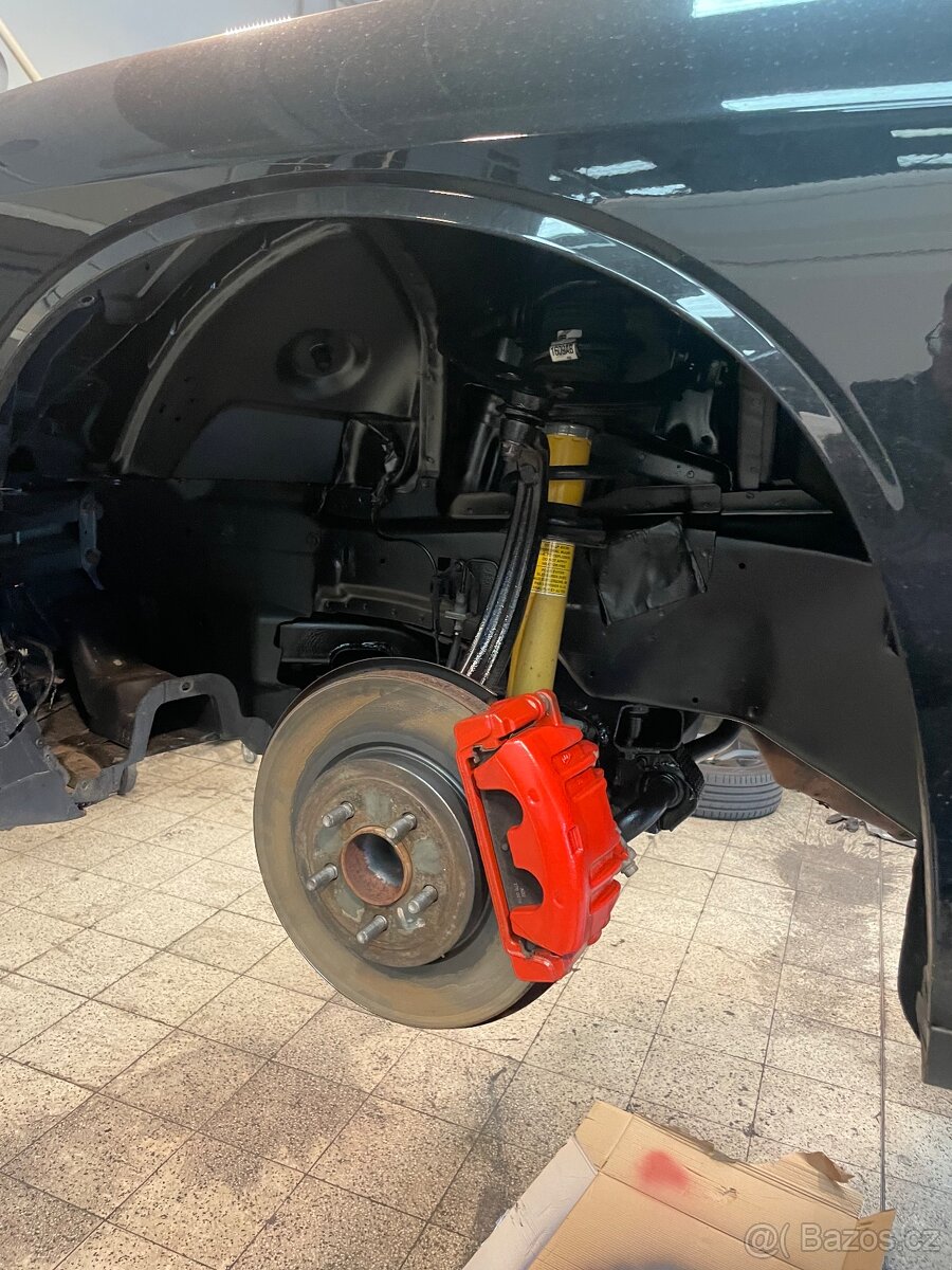 Dodge Challenger 5.7 Hemi - 9