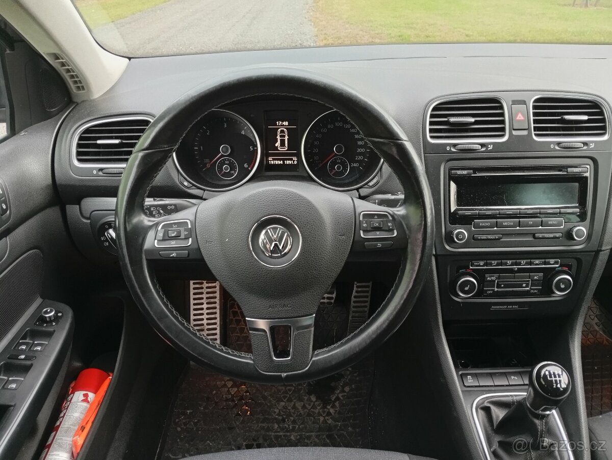 VW Golf VI kombi 2,0 103 kw po 1. majiteli z DE - 9