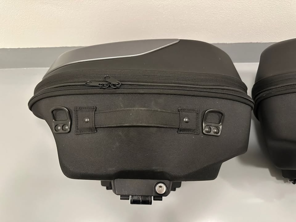 Kufry Ducati Supersport 950/S - 9