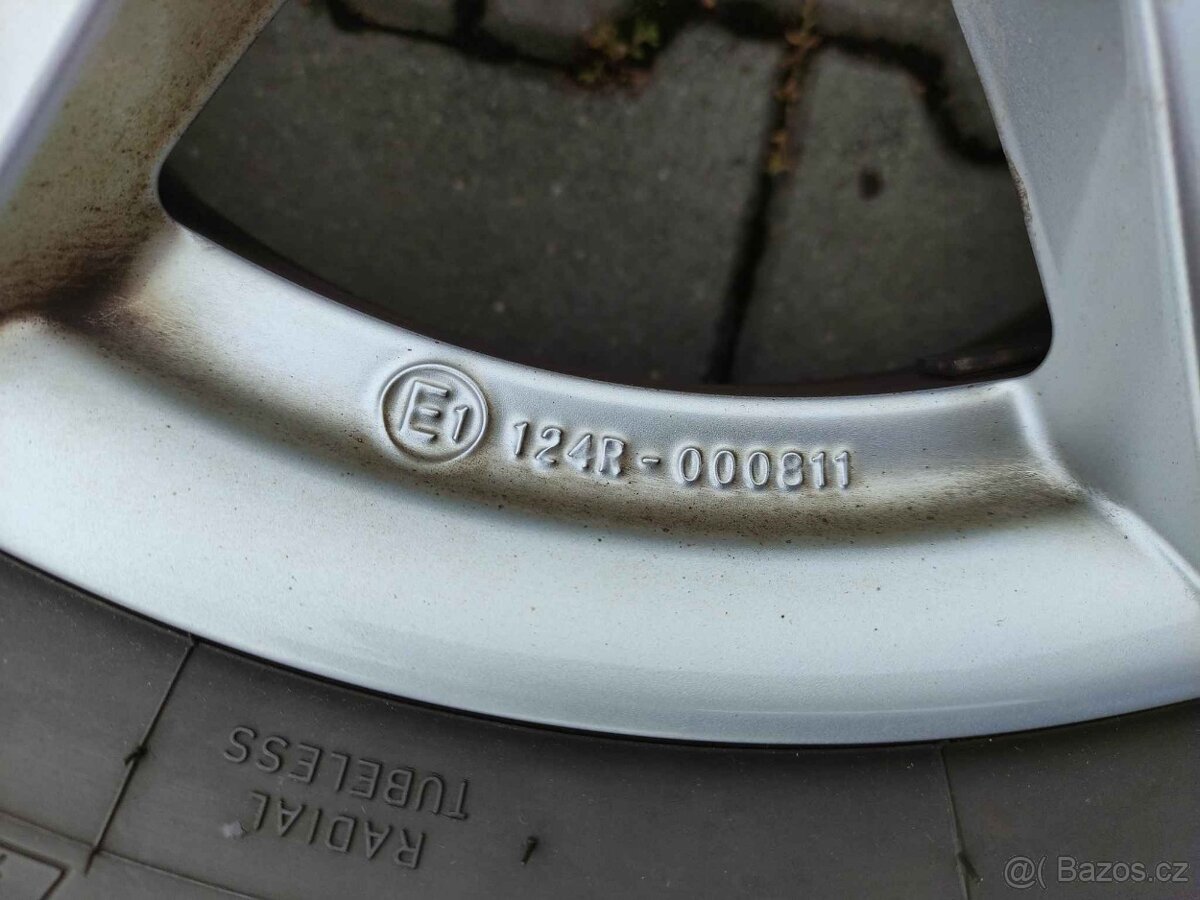 ALU KOLA SEAT LEON 15" na ZIMNÍCH 195/65/15 - 9