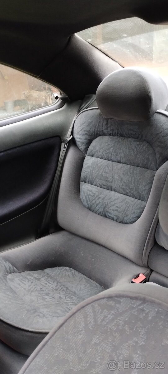 Peugeot 406 coupe - 9