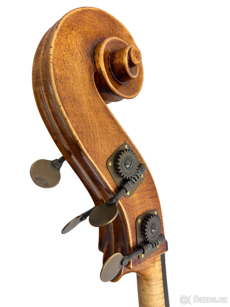 Krásný mistrovský kontrabas - 9