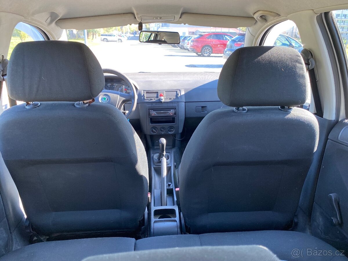 Škoda Fabia kombi 1.2 htp, 47 kW, benzín, r.v. 2004 - 9