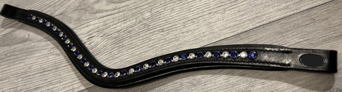 Čelenka k anglické uzdečce černá s bílo/modrou - 9