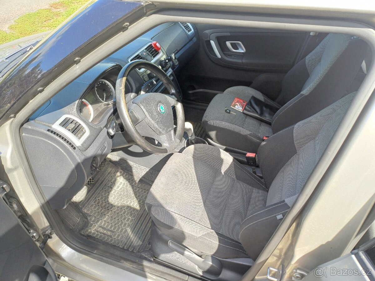 Škoda fabia combi 1.4 16v 63kw - 9