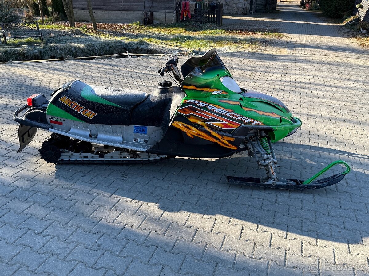 Snežný skúter Arctic Cat FIRECAT F7 EFI - 9
