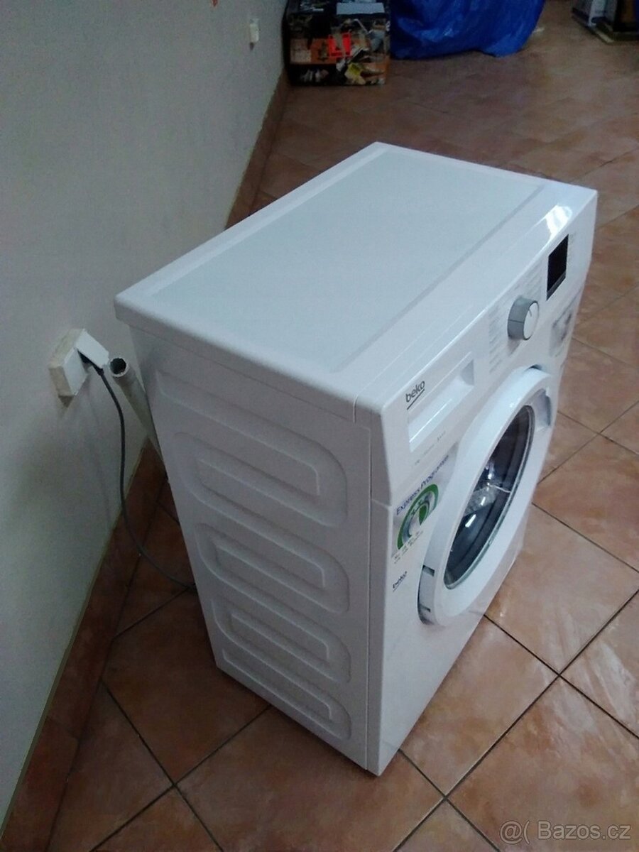 40cm úsporná A+++ pračka Beko, dovezu - 9