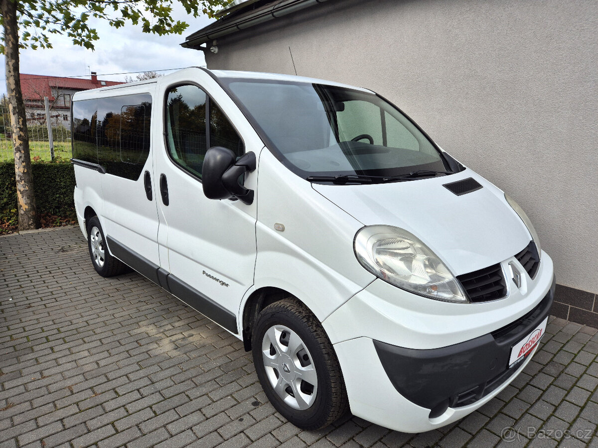 Renault Trafic 2,0 CDi 9 Míst Klima TZ 249.999Kč - 9