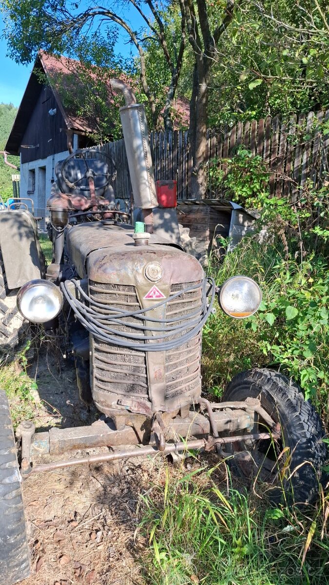 Prodám traktor Zetor 25 A - 9