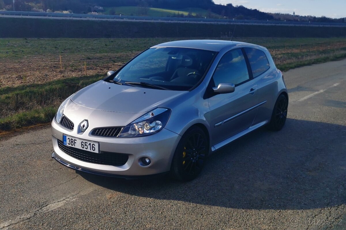 Renault Clio RS 197 - 9