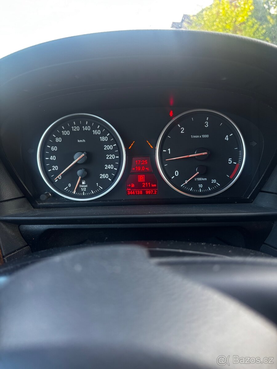 Bmw e61 530d - 9