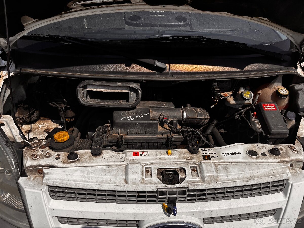 Ford Transit Bus 9 míst TOP stav 2013 - 9