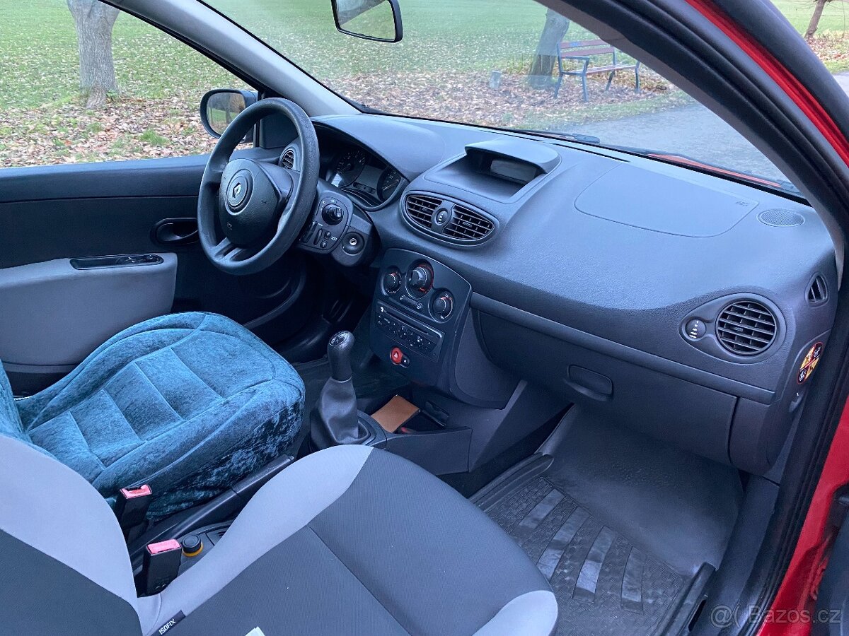 Renault Clio III 1.5Dci nová stk - 9