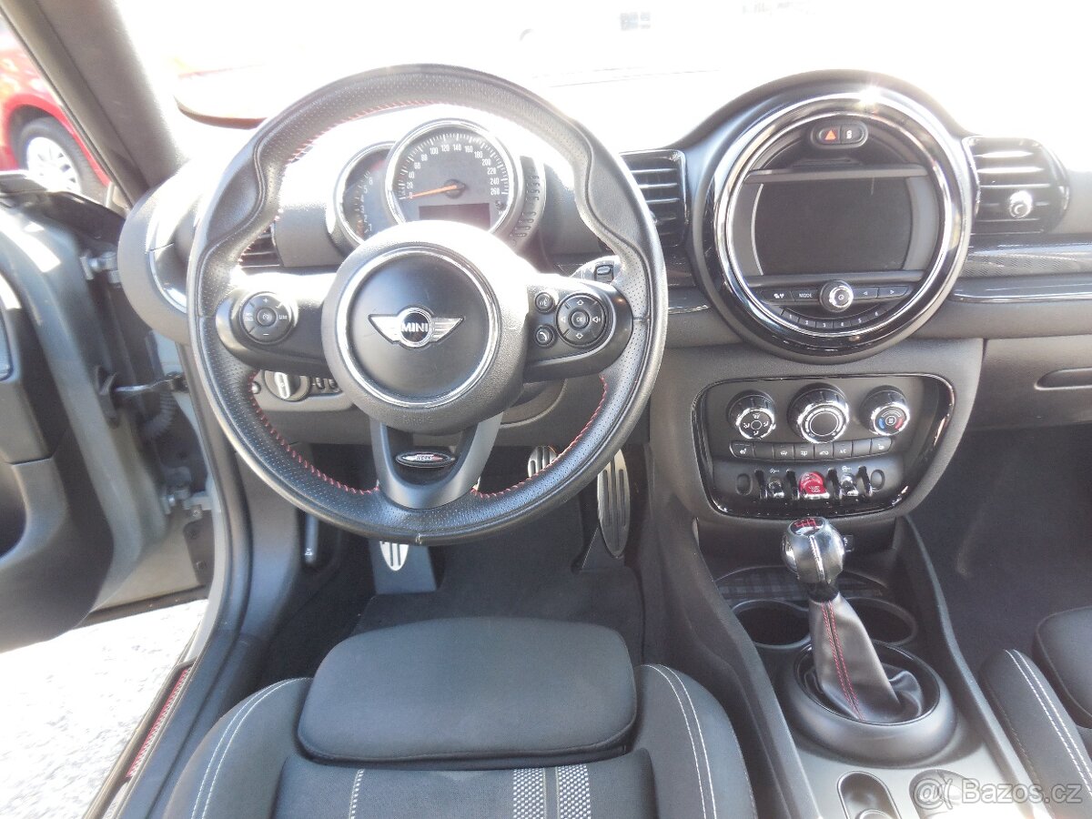 Prodám Mini Cooper Clubman 1.5,100kw,72tis.km - 9