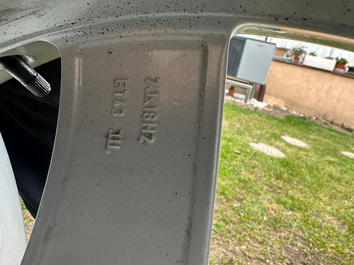 Kola VW + zimní pneu Bridgestone - 9