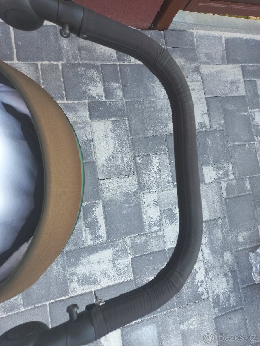 Kočárek Tutis UNO - 9