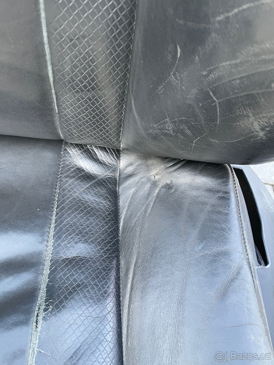 Interiér Nappa černá kůže BMW e39 touring - 9