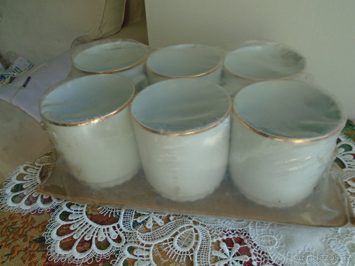 Hrnky šálky kafáče Retro. - 9