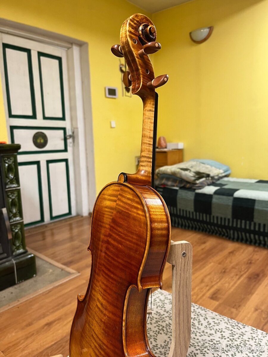 Housle Rácz - 9