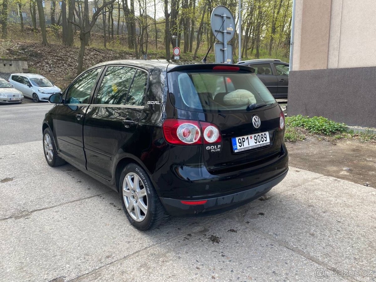 Volkswagen Golf 5 Plus - 9