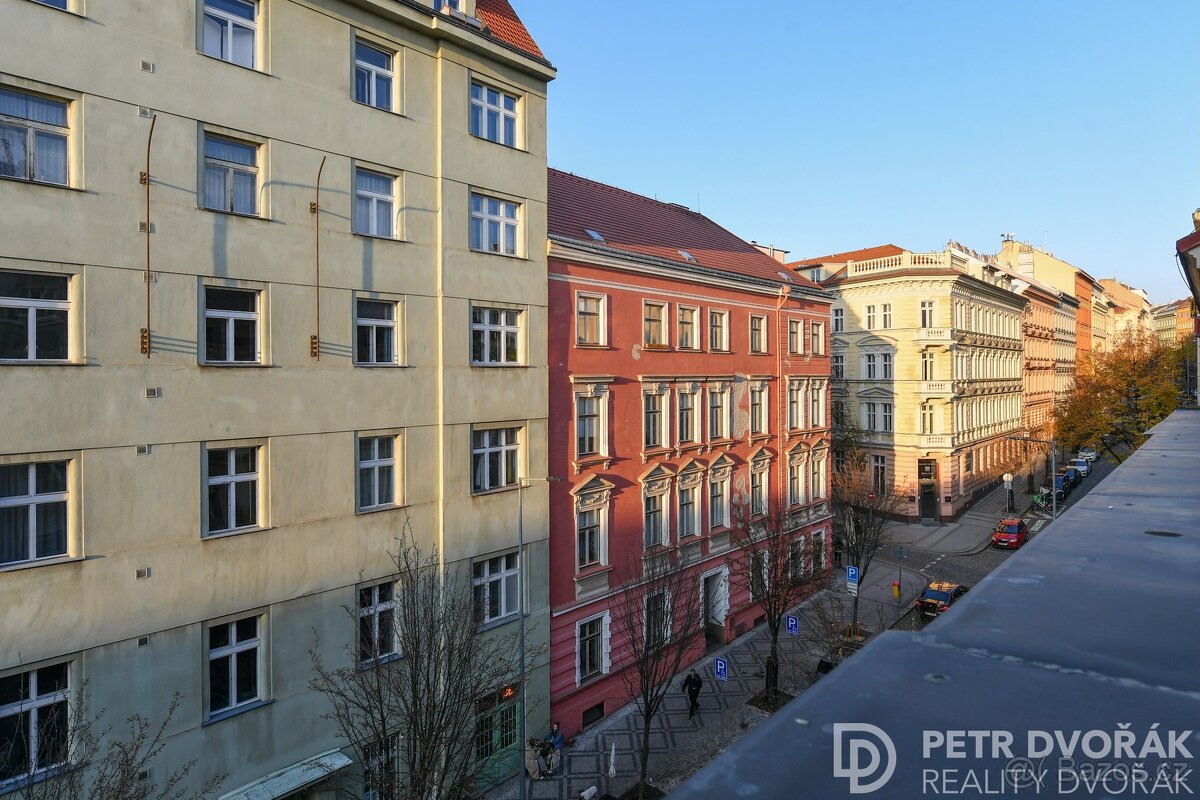 Pronájem bytu 3+kk 68 m² ulice Záhřebská, Praha 2 - část obc - 9