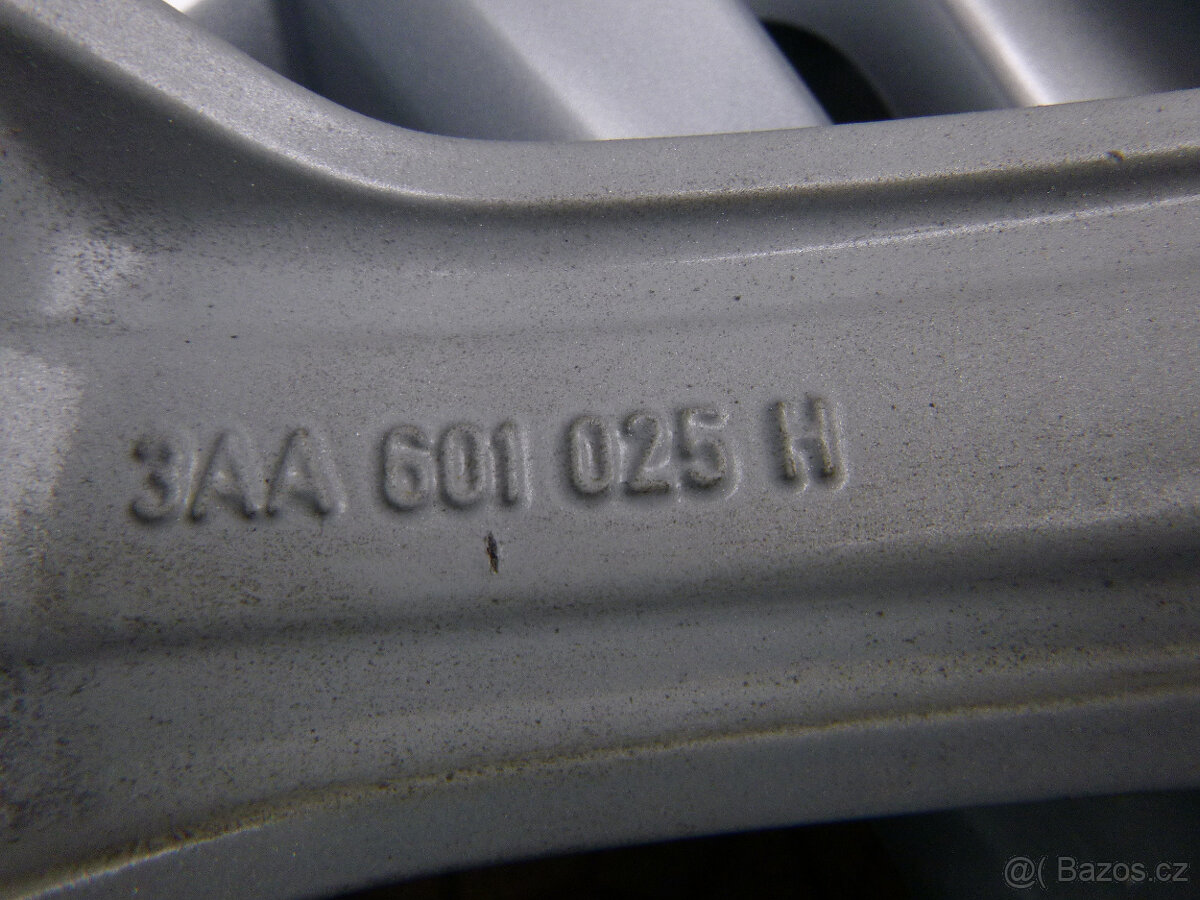 Letní alu sada disky - originál VW 5x112 8Jx18 ET44 Borbet - 9