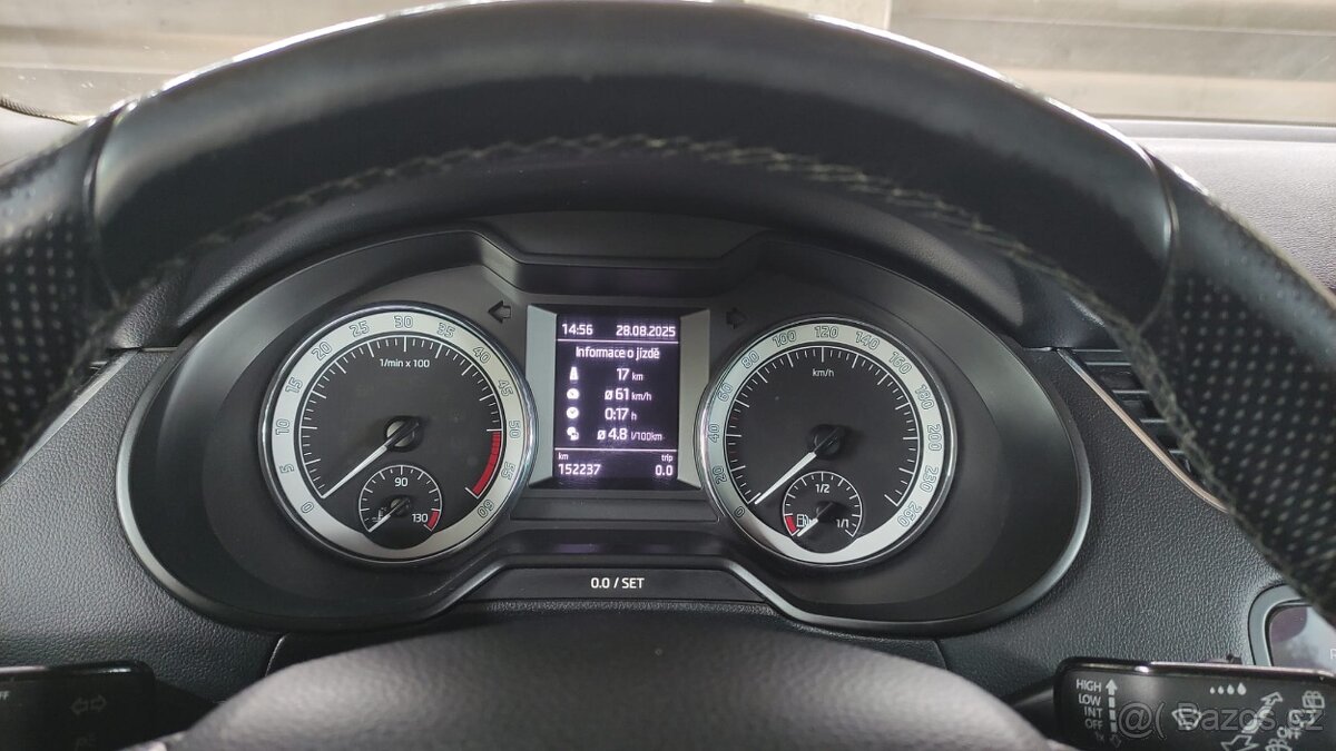 Škoda Octavia style combi 2.0.TDI 110 kw - 9