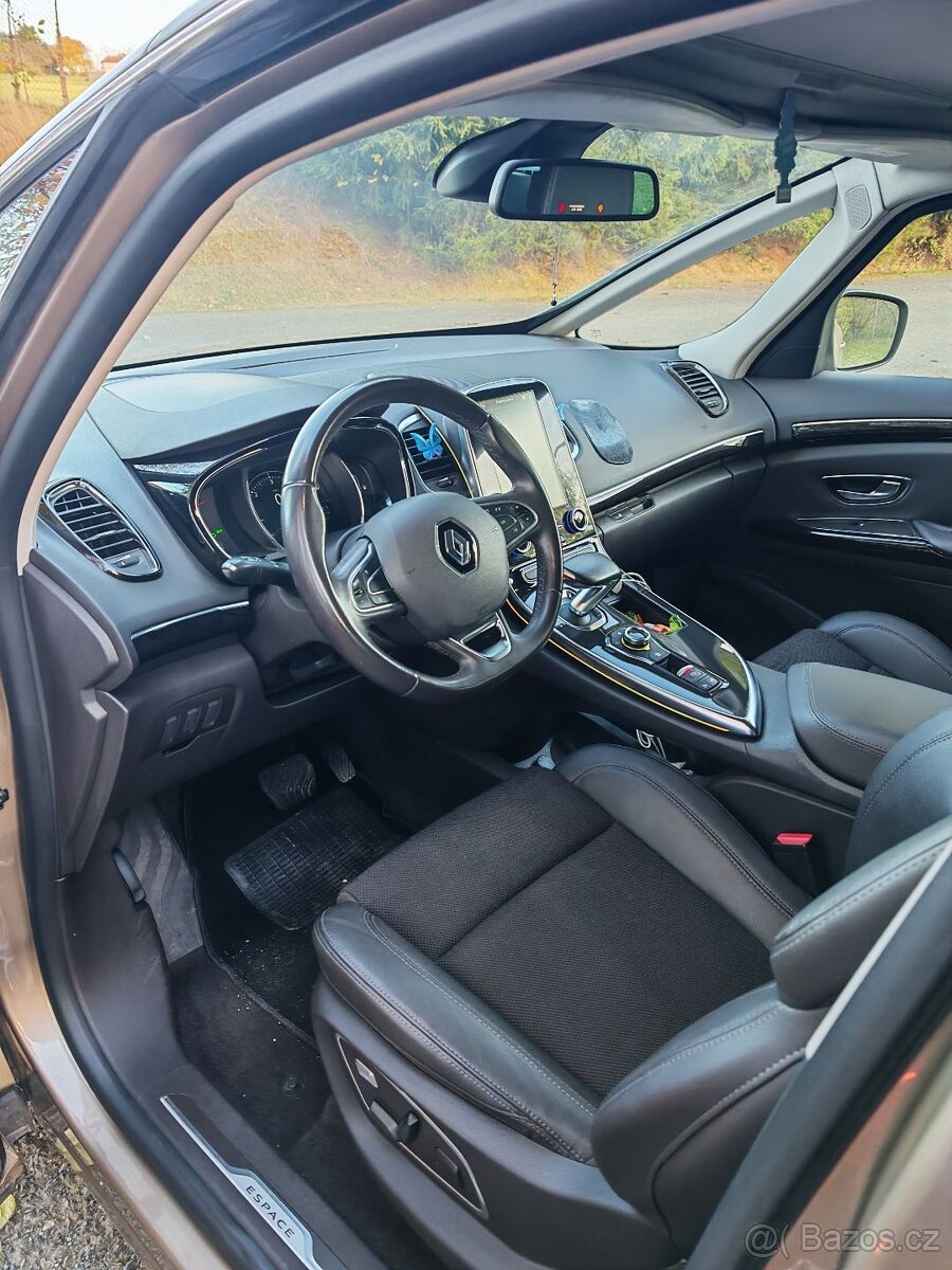 Renault ESPACE V najeto 106 094km - 9