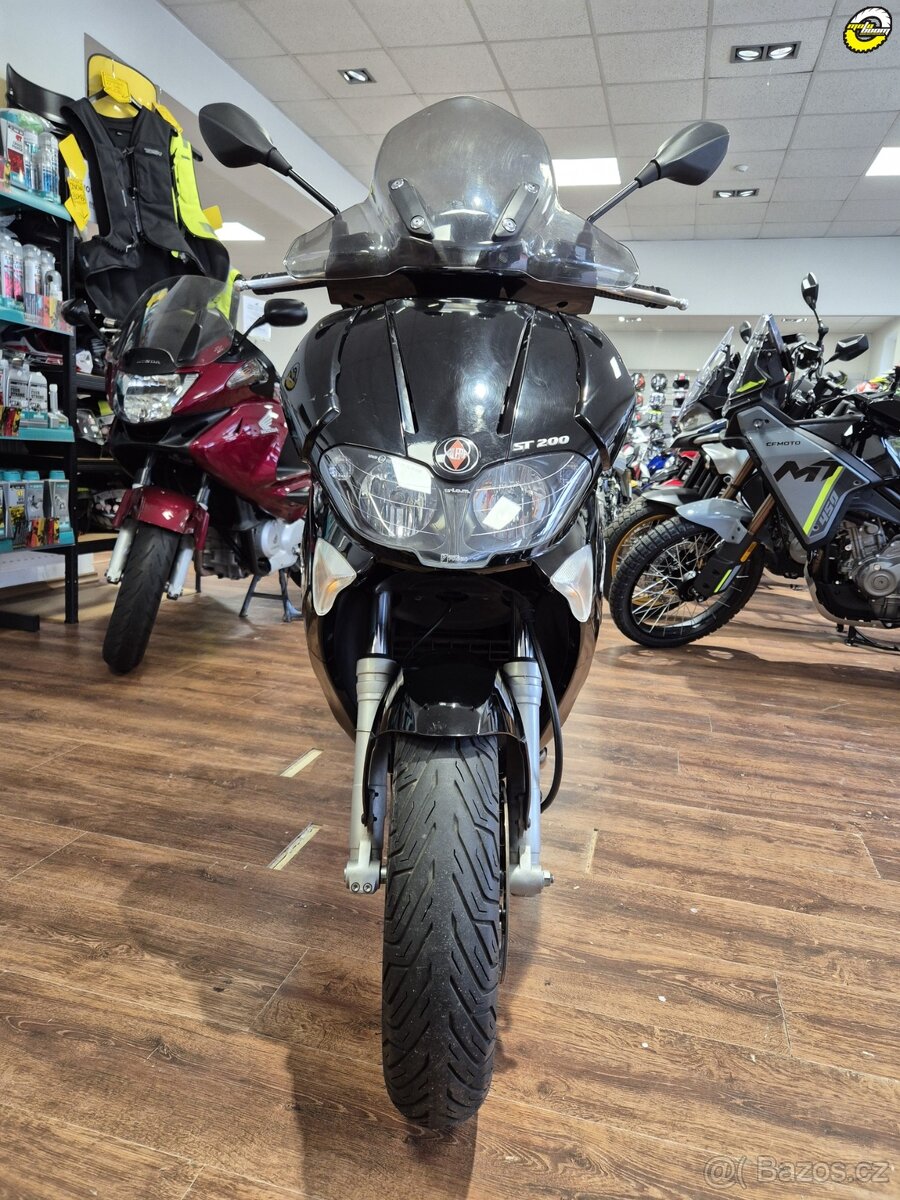 Gilera Runner VXR 200 - 9