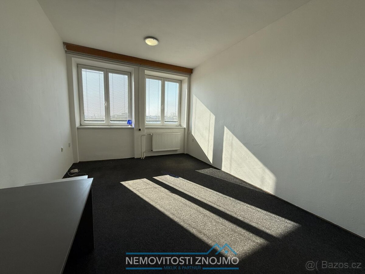 Pronájem kanceláří 19-28m2, ul. Uhelná, Znojmo - 9