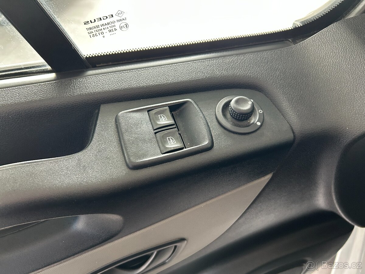 Renault Trafic 1.6 L1H1,3.MÍSTA,2.MAJITEL,ODPOČET DPH - 9