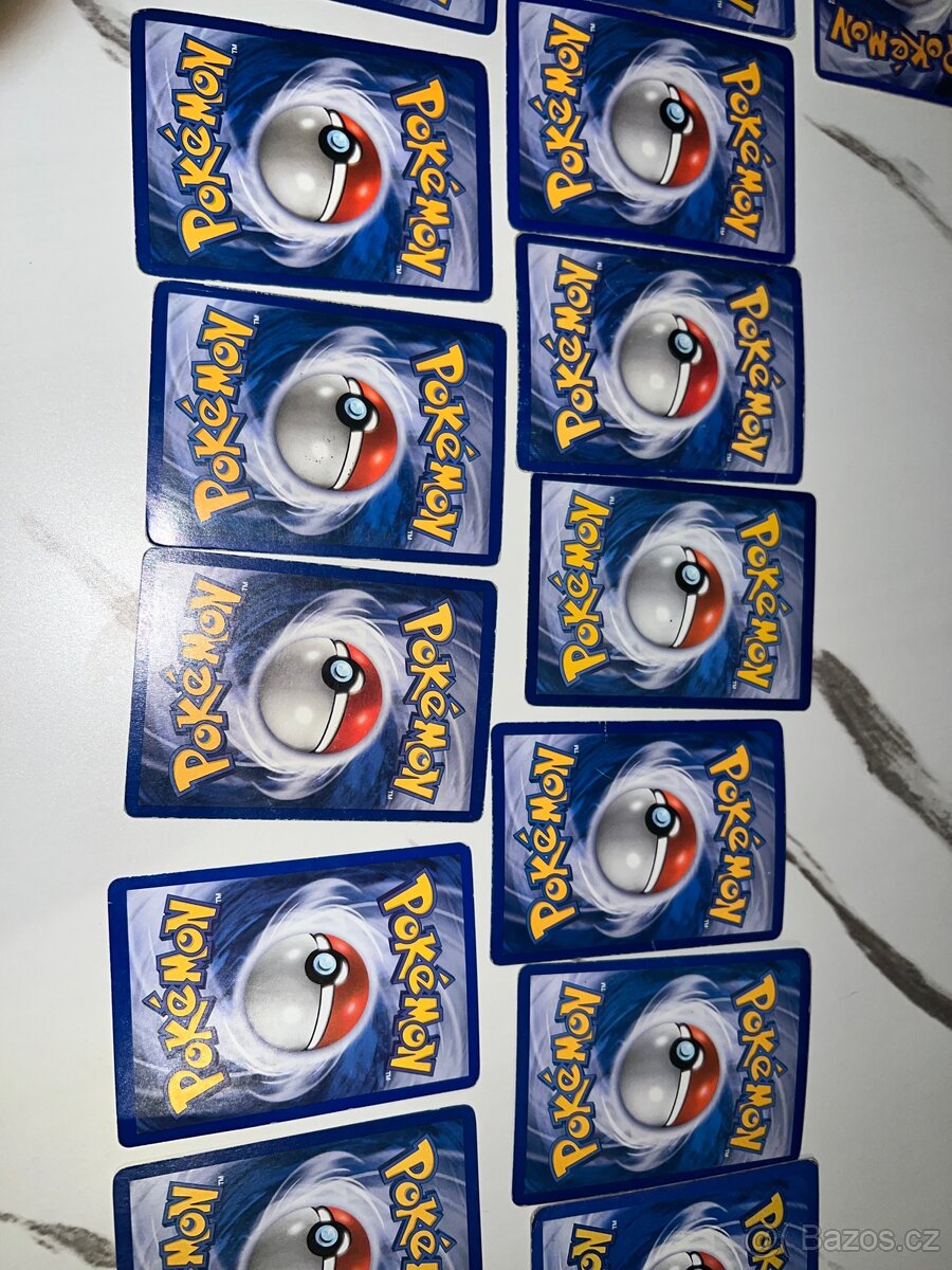 Pokemon karty - 9