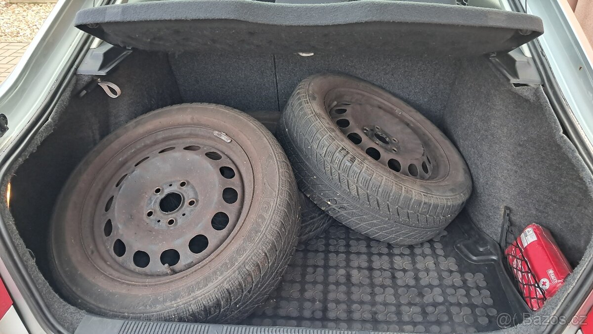 Škoda Octavia 1.6i / 75KW - 9